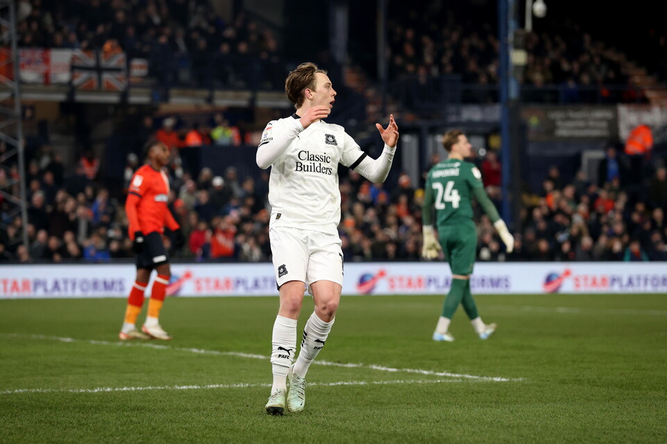 Match Gallery | Luton Town (A)