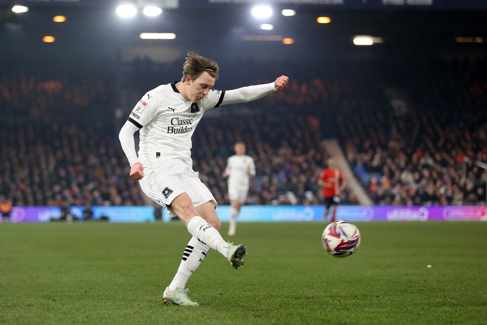 Match Gallery | Luton Town (A)