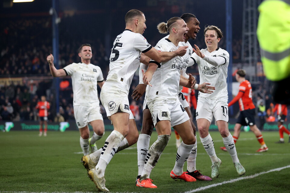 Match Gallery | Luton Town (A)