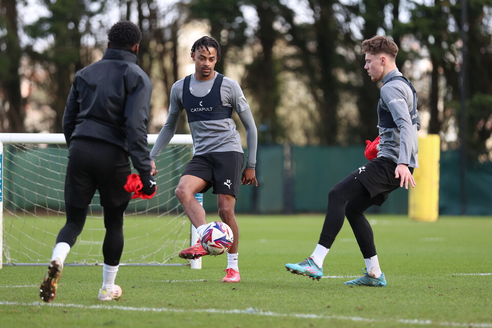 Training Gallery | Manchester City (A)