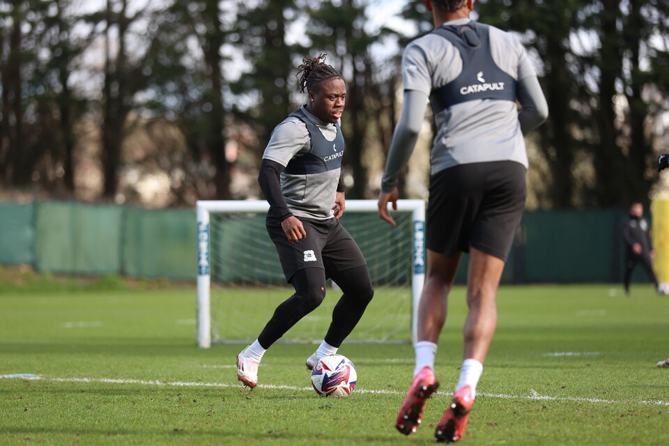 Training Gallery | Manchester City (A)