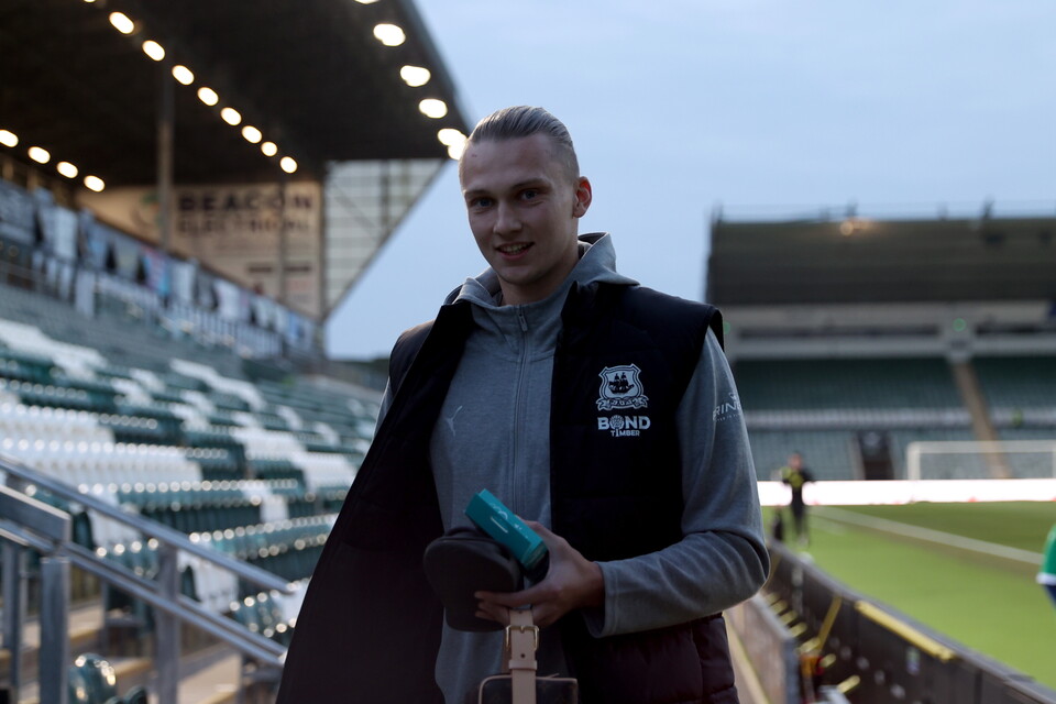 Match Gallery | Millwall (H)