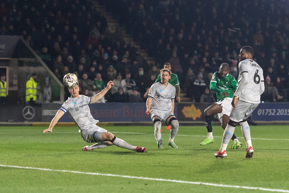 Match Gallery | Millwall (H)