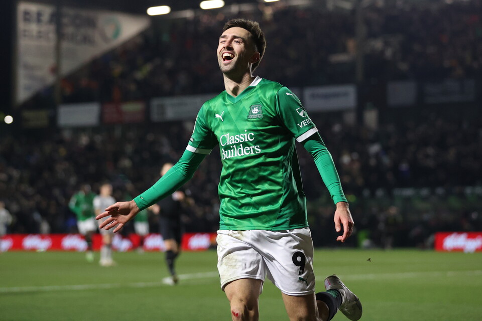 Match Gallery | Millwall (H)