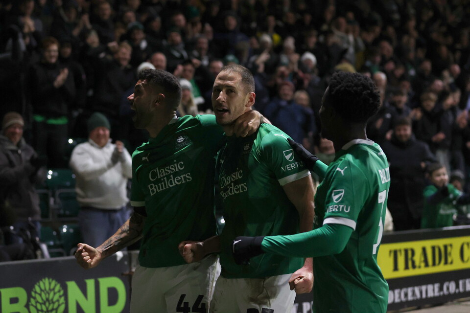 Match Gallery | Millwall (H)