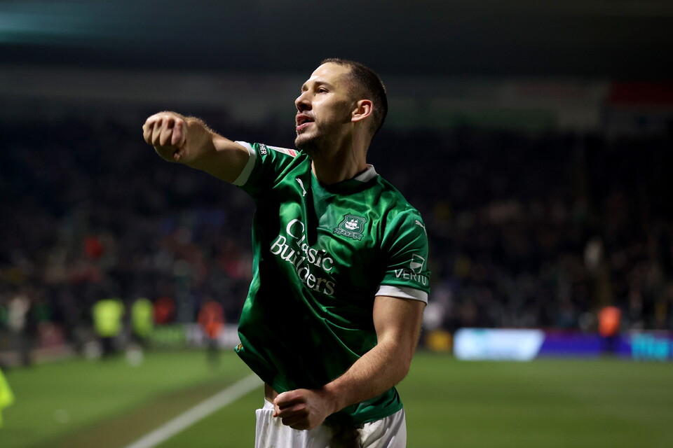 Match Gallery | Millwall (H)