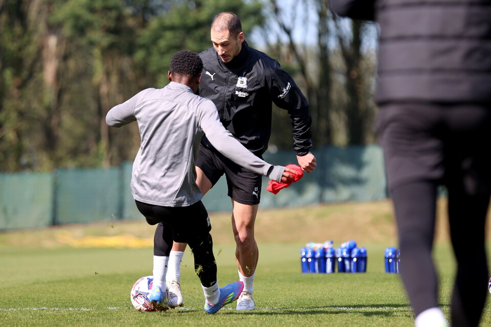 Training Gallery | Norwich City (H)
