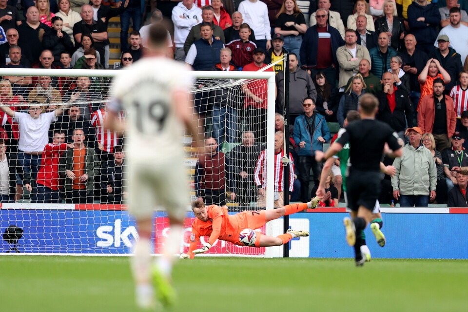 Match Gallery | Sheffield United (H)