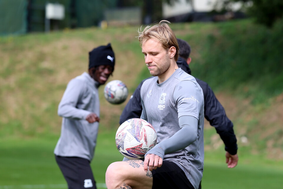 Gallery | Under-8s train with the first-team