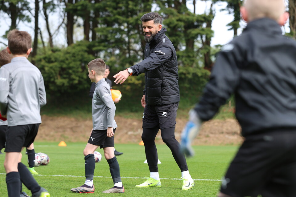 Gallery | Under-8s train with the first-team