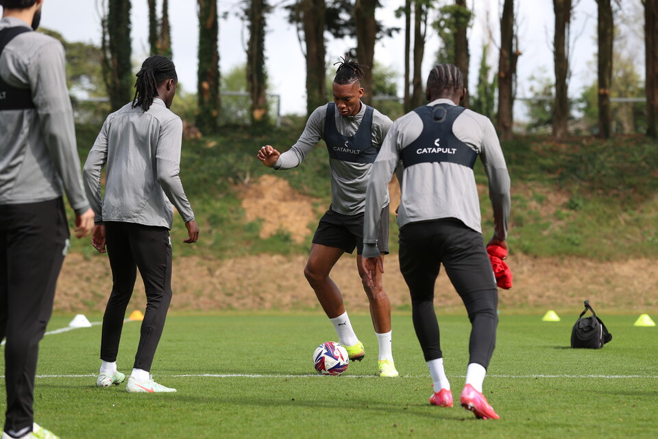 Gallery | Under-8s train with the first-team