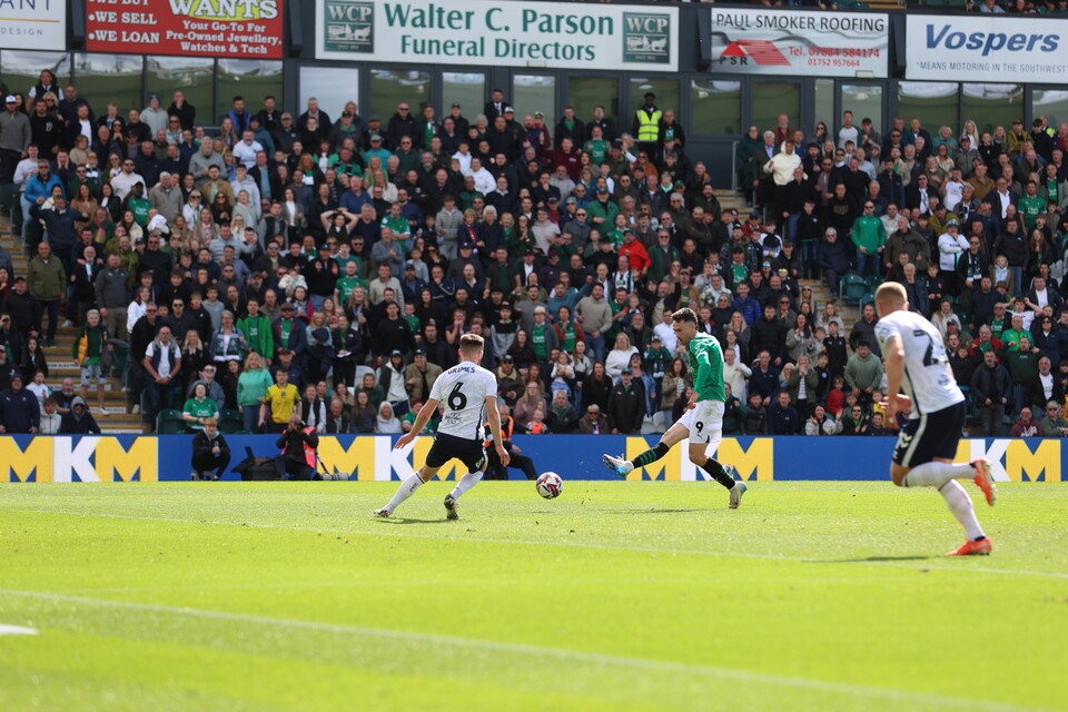 Match Gallery | Coventry City (H)