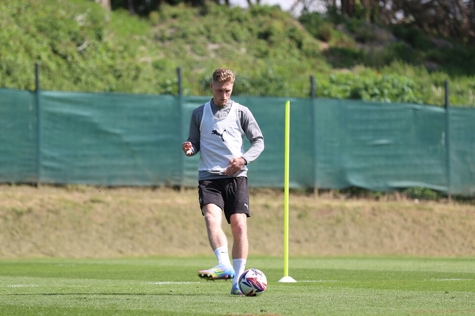 Training Gallery | Preston North End (A)