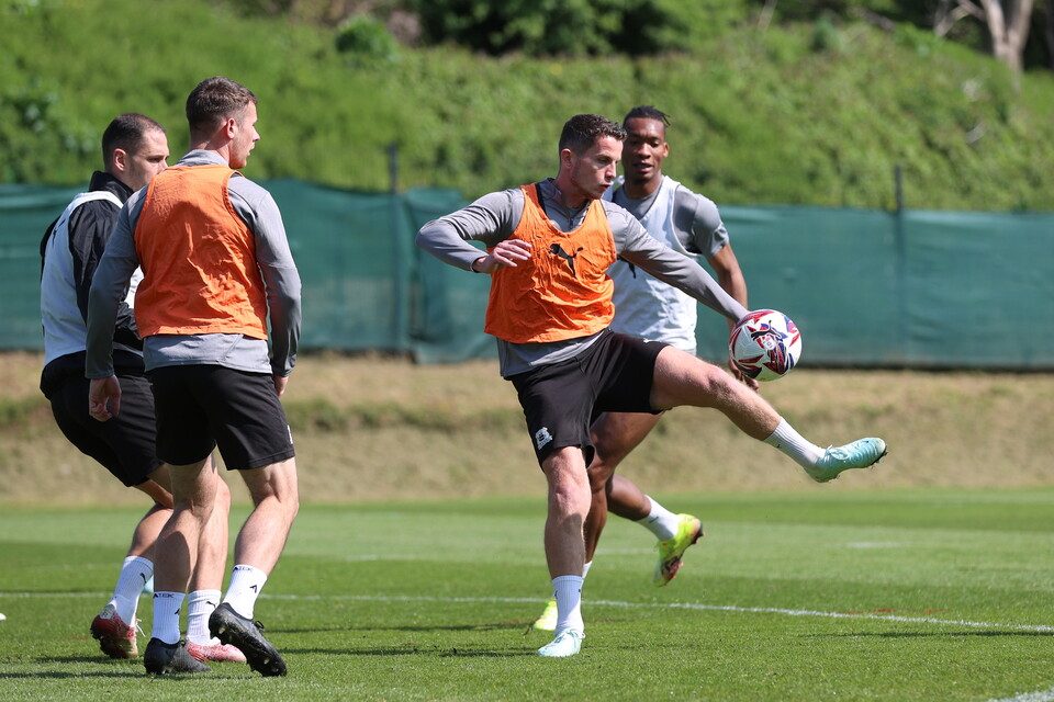 Training Gallery | Preston North End (A)