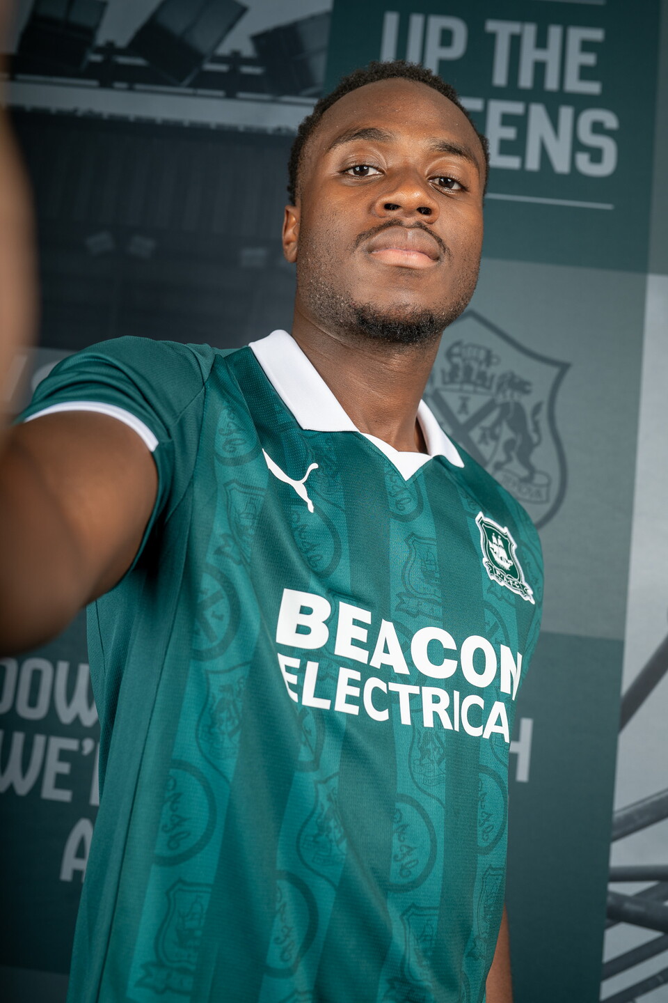 Gallery | Owen Oseni's First Day