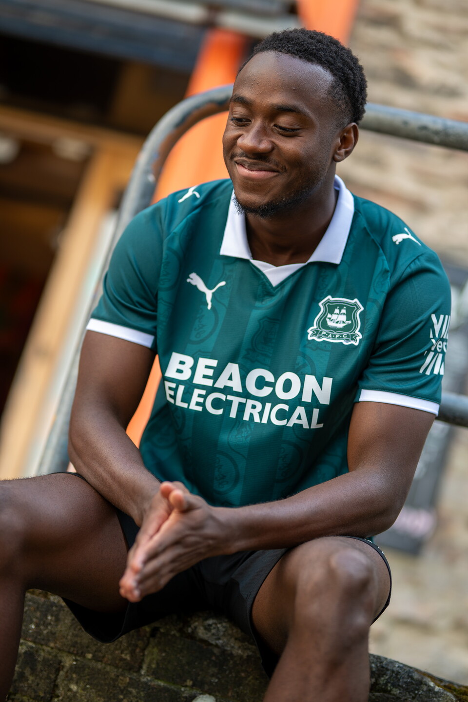 Gallery | Owen Oseni's First Day