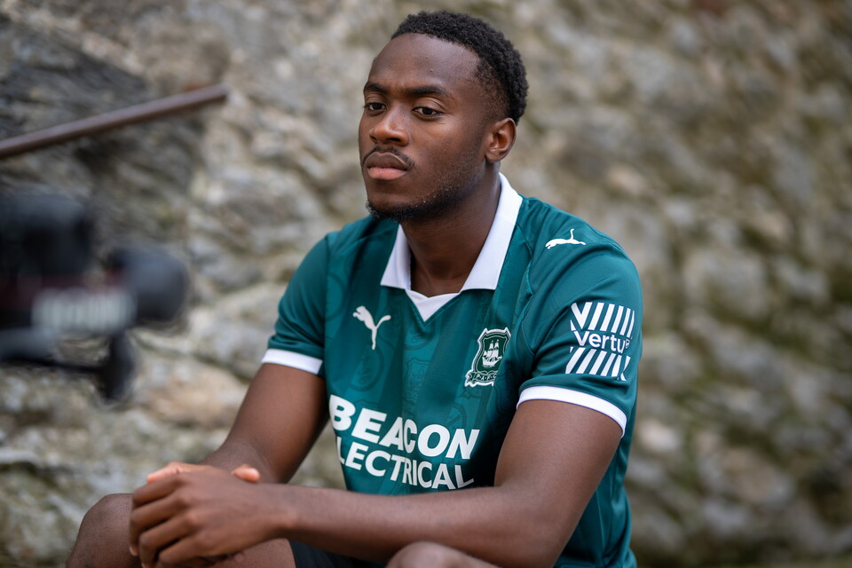 Gallery | Owen Oseni's First Day