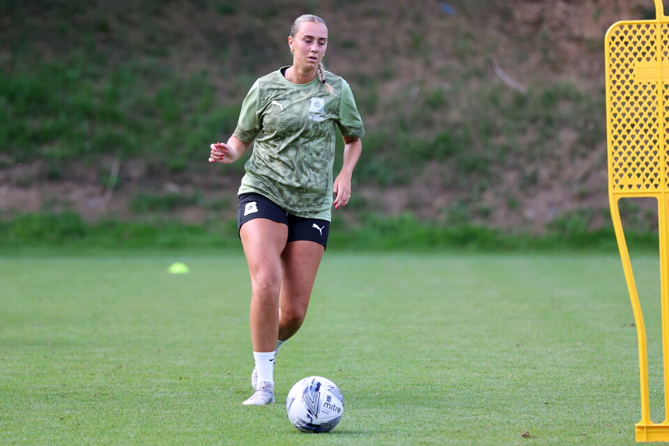 Training Gallery | Argyle Women return to training
