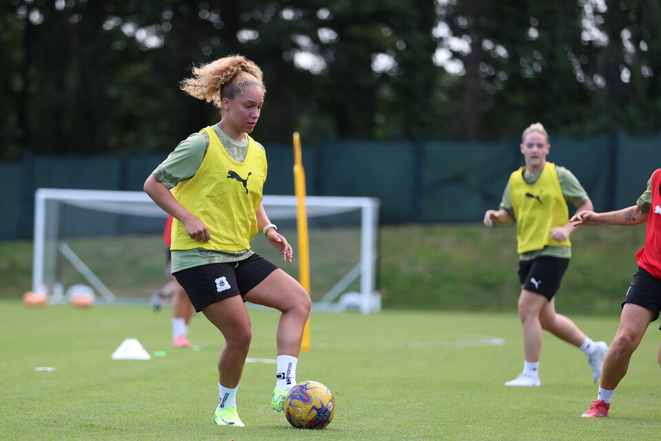 Training Gallery | Argyle Women return to training