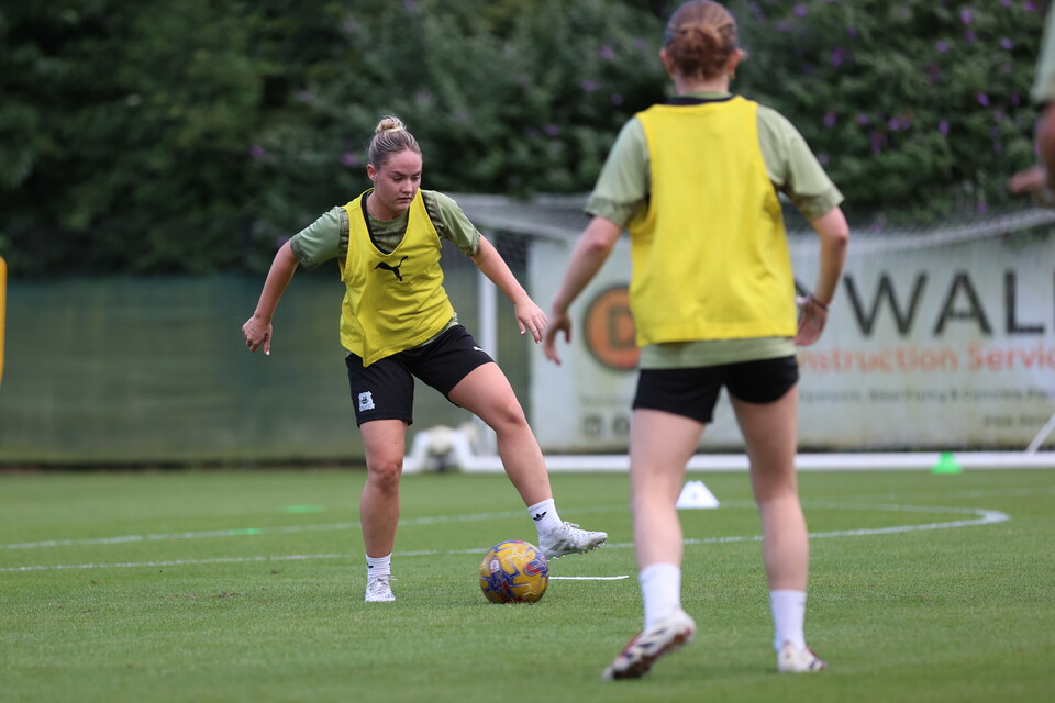 Training Gallery | Argyle Women return to training