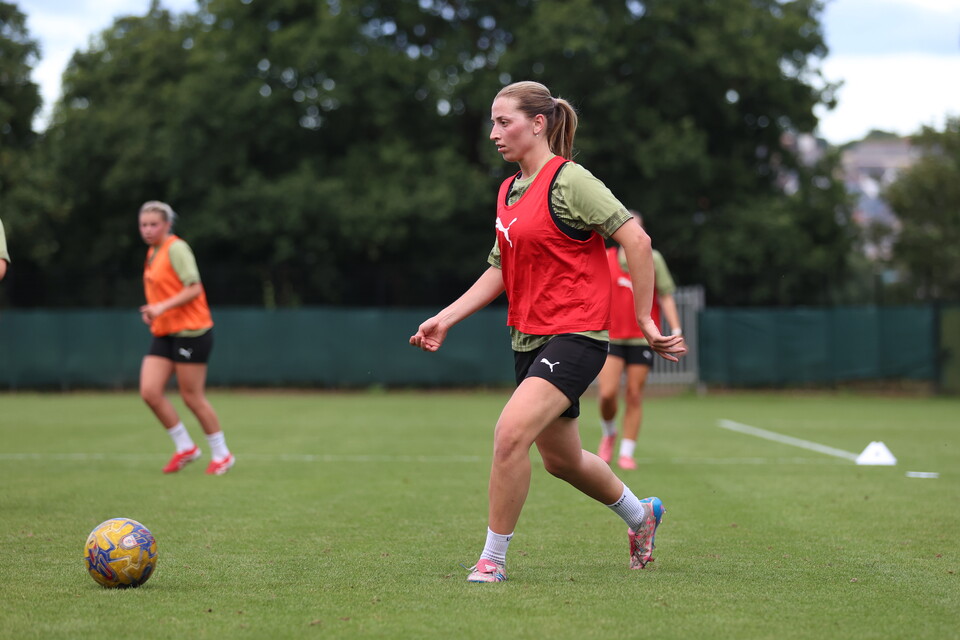 Training Gallery | Argyle Women return to training