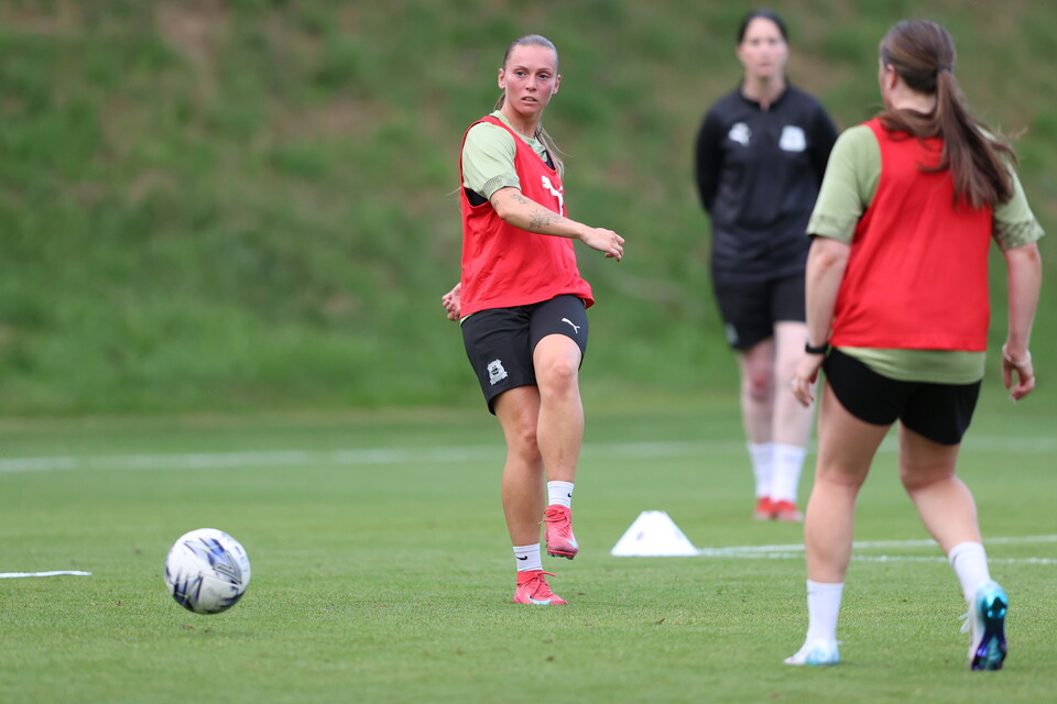 Training Gallery | Argyle Women return to training