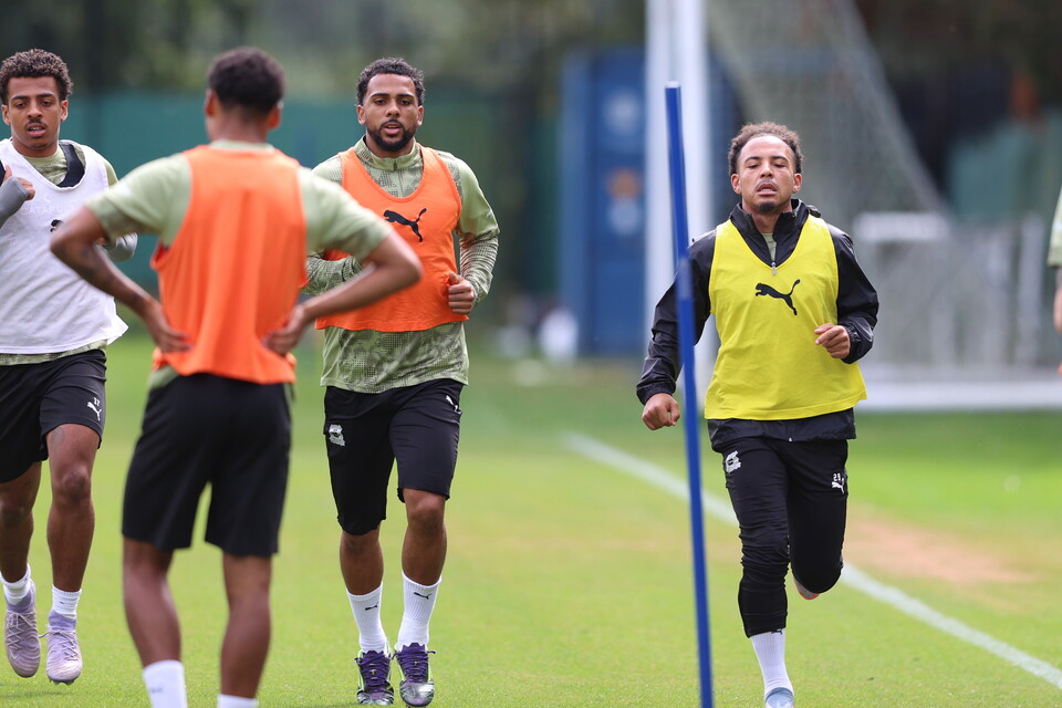 Training Gallery | Pre Truro City (A)