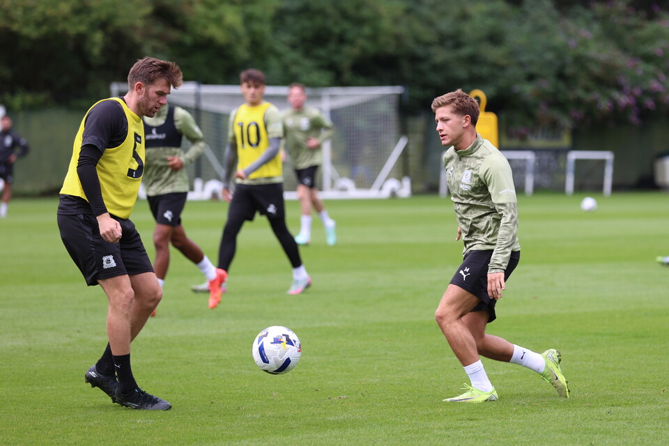 Training Gallery | Pre Torquay United (A)