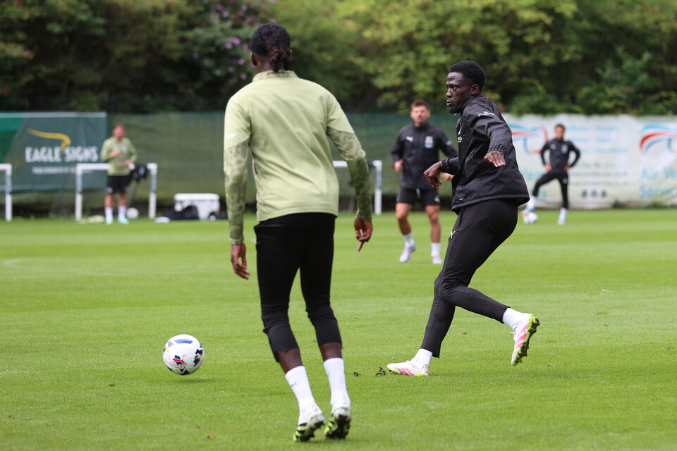 Training Gallery | Pre Torquay United (A)