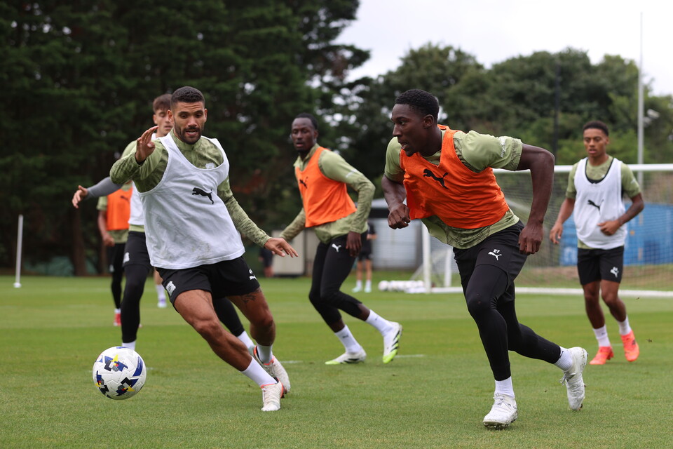 Training Gallery | Pre Torquay United (A)