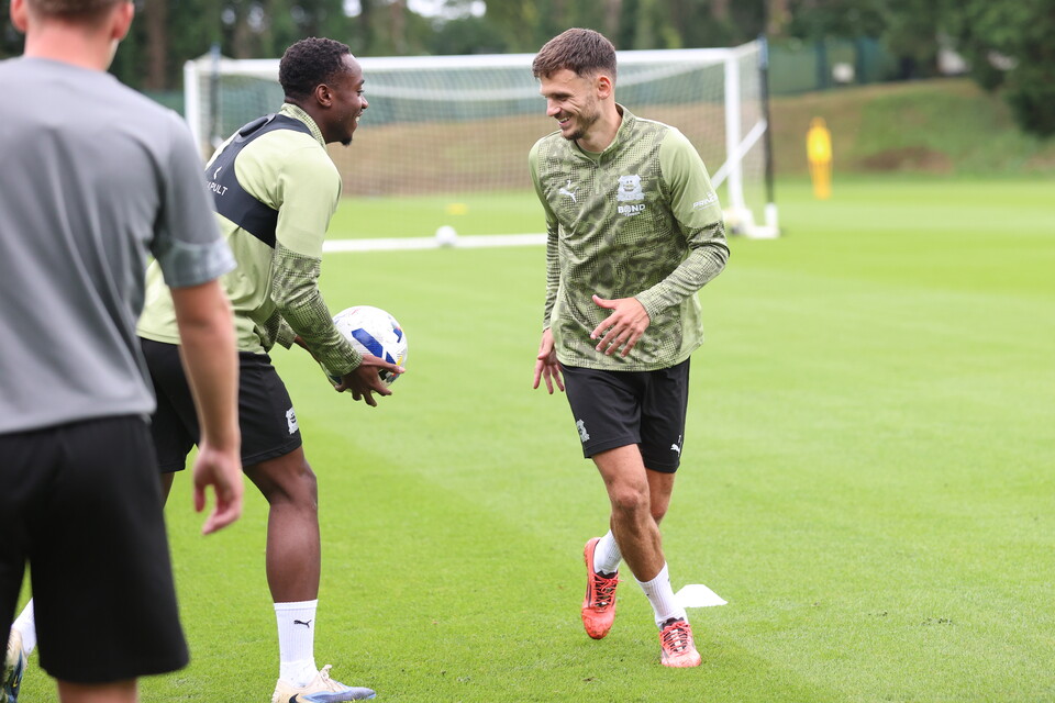 Training Gallery | Pre Torquay United (A)