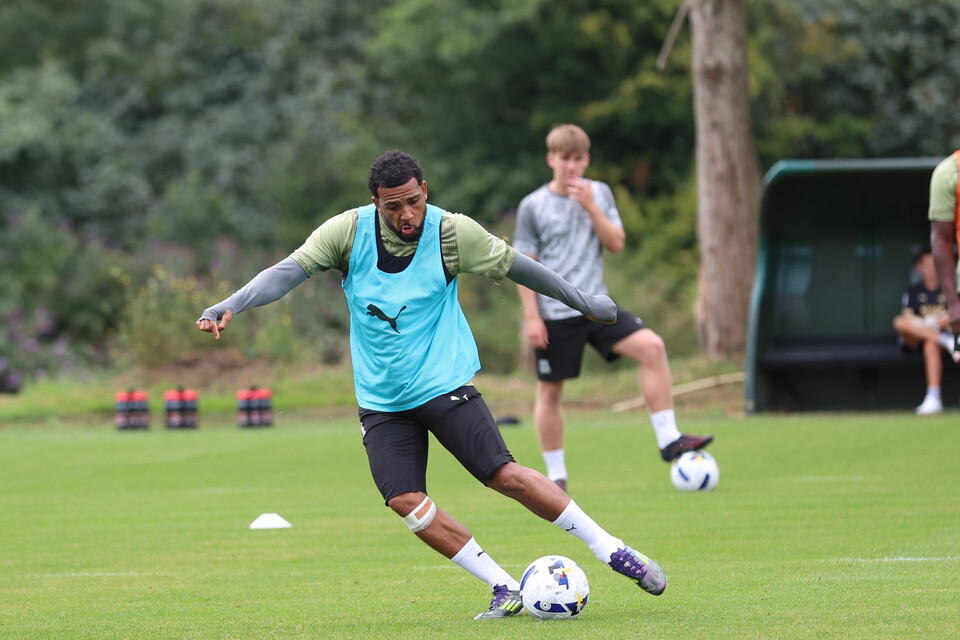 Training Gallery | Pre Torquay United (A)