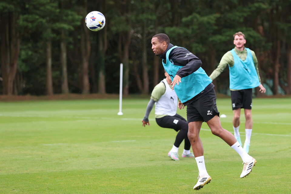Training Gallery | Pre Torquay United (A)