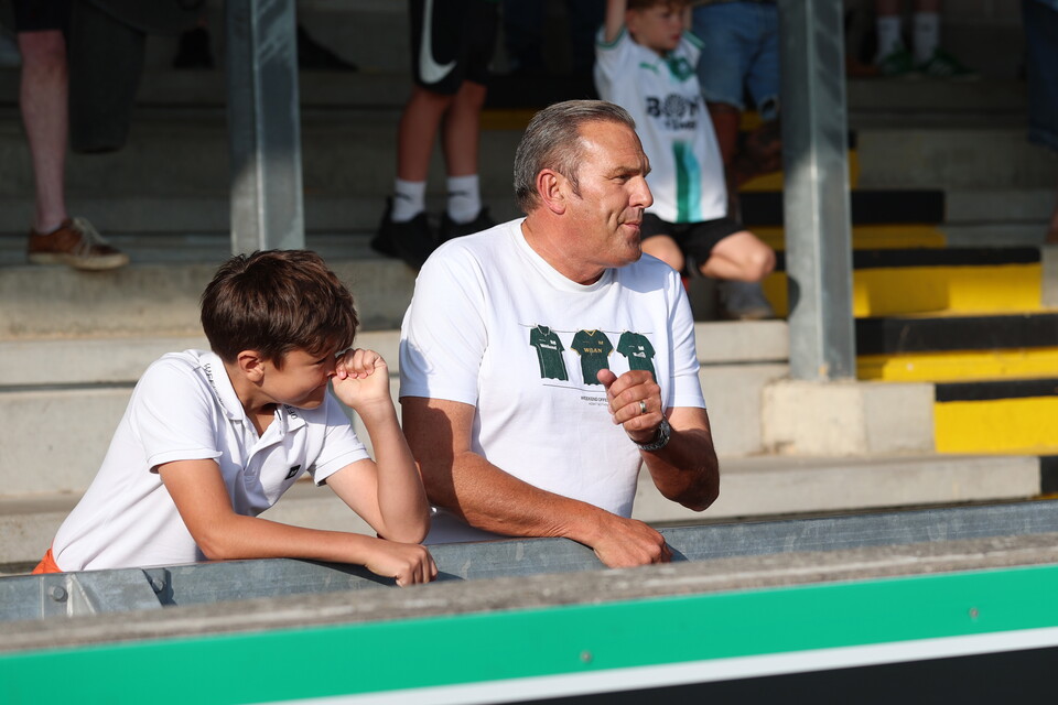 Fan Gallery | Torquay United (A)