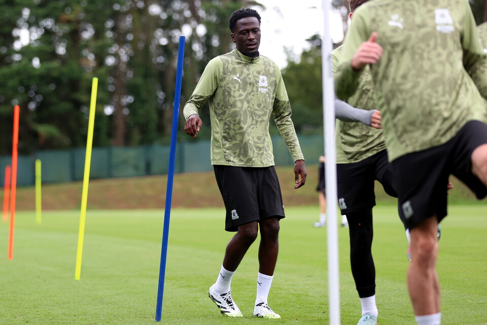 Training Gallery | Pre Barnsley (H)