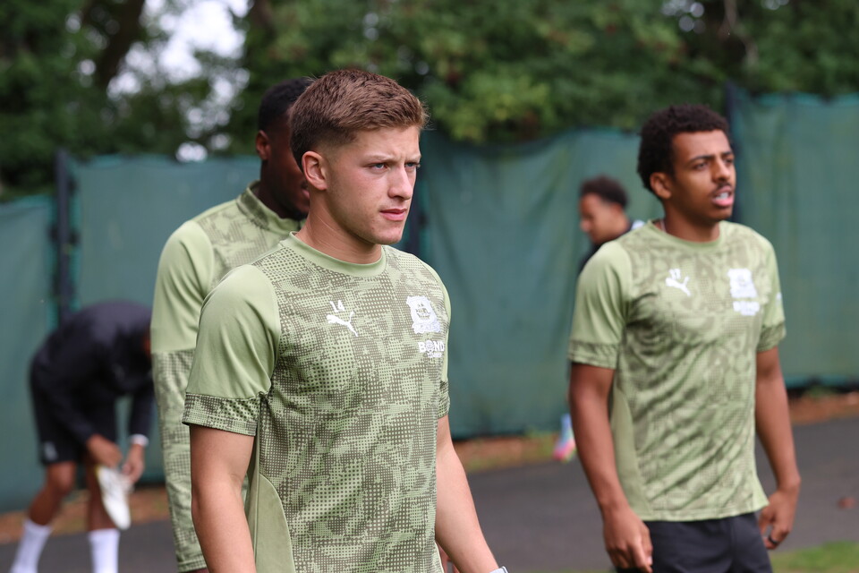 Training Gallery | Pre Barnsley (H)