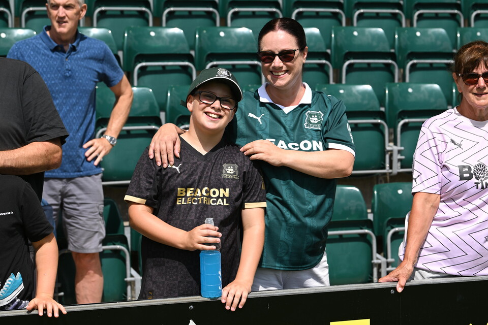 Fan Gallery | Bristol City (H)