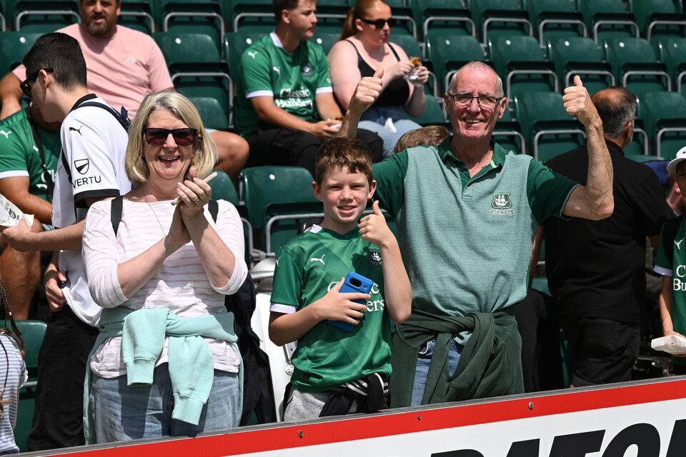 Fan Gallery | Bristol City (H)