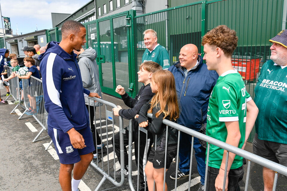 Fan Gallery | Bristol City (H)