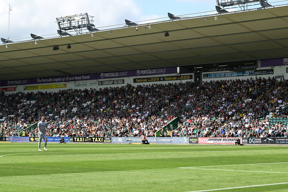 Fan Gallery | Bristol City (H)