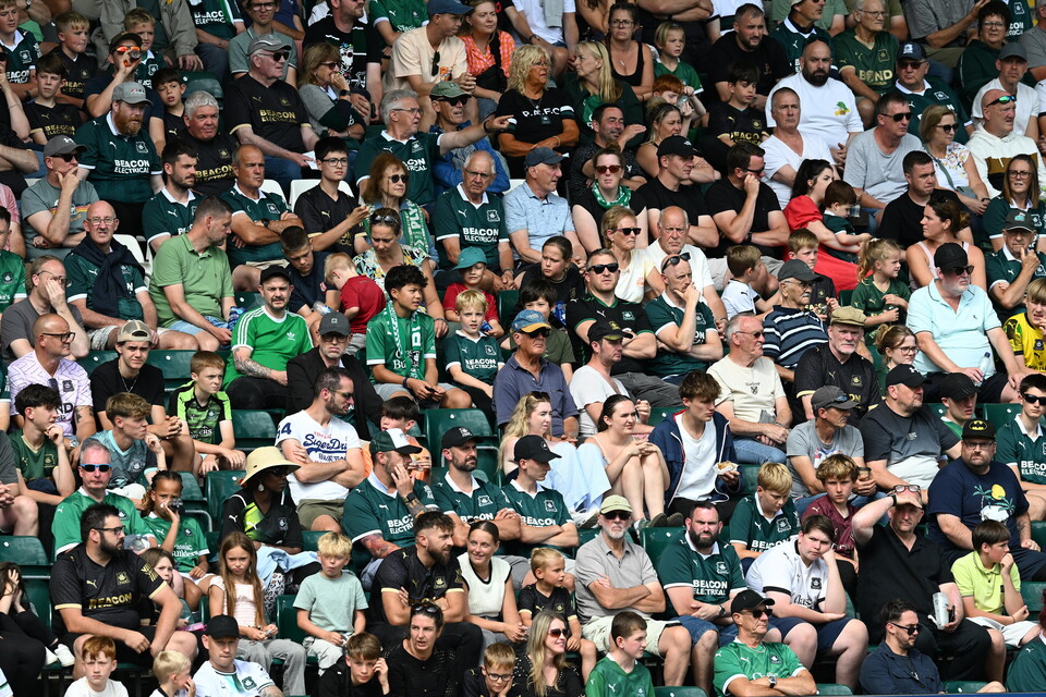 Fan Gallery | Bristol City (H)