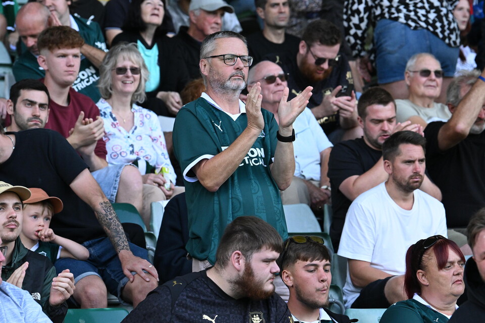 Fan Gallery | Bristol City (H)