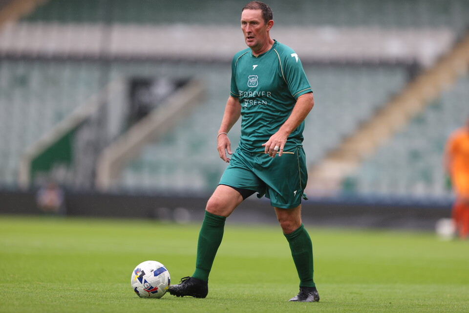 Gallery | Celebrities v Forever Green