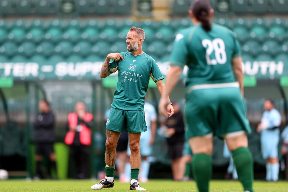 Gallery | Celebrities v Forever Green