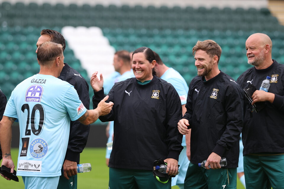 Gallery | Celebrities v Forever Green