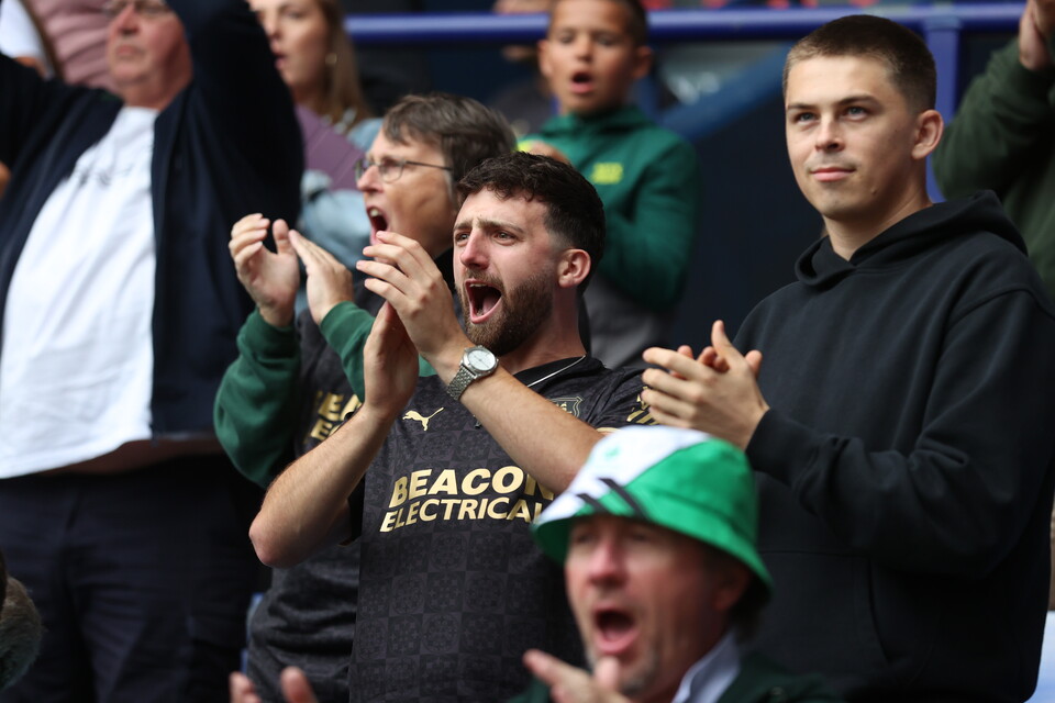 Fan Gallery | Bolton Wanderers (A)