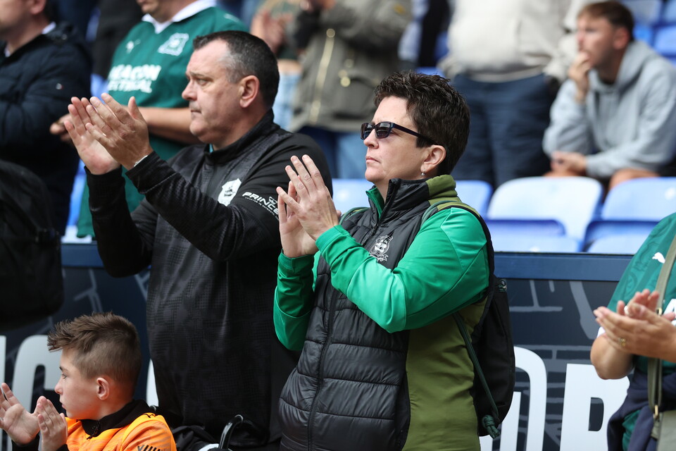 Fan Gallery | Bolton Wanderers (A)