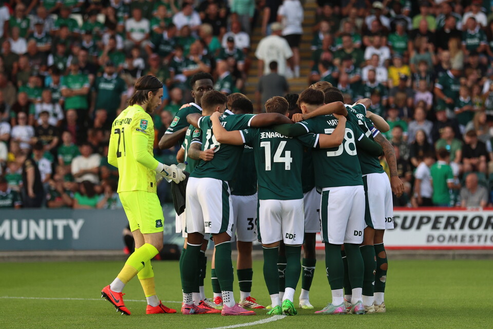 Match Gallery | Queens Park Rangers (H)