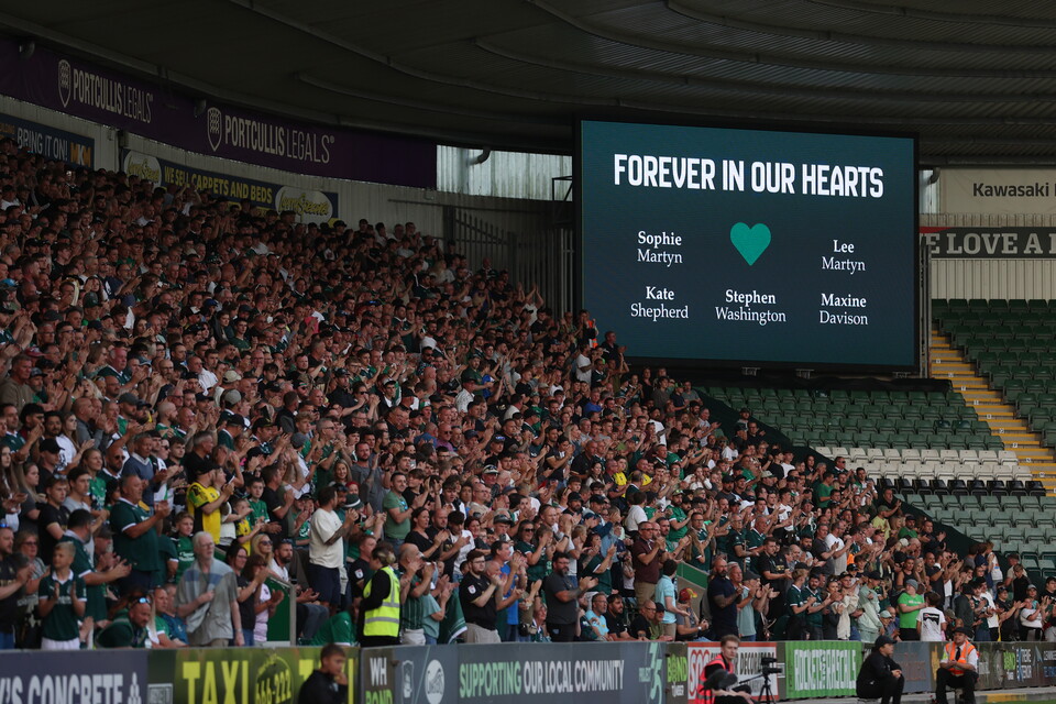 Match Gallery | Queens Park Rangers (H)