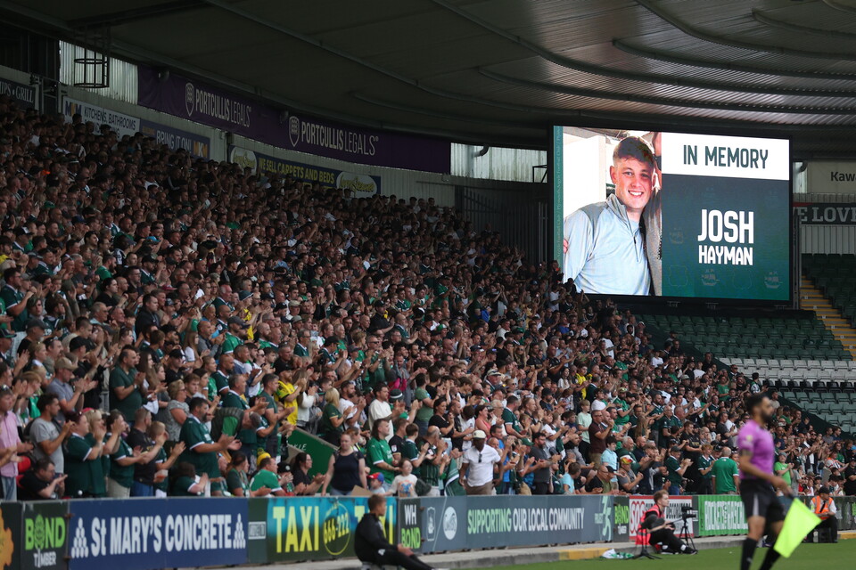Match Gallery | Queens Park Rangers (H)